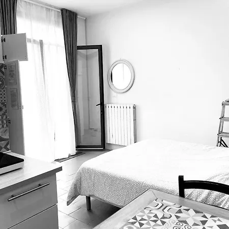 Monolocali Santa Maria Apparente 4*