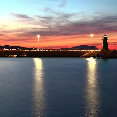 فندق مبيت وإفطار Monolocali Santa Maria Apparente 4*