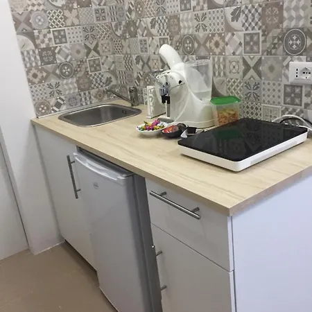 Monolocali Santa Maria Apparente 4* تْشيفيتانوفا ماركي