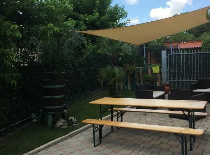 Monolocali Santa Maria Apparente B&B 4*