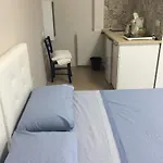 Monolocali Santa Maria Apparente Bed & Breakfast 4*