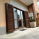 ベッド・アンド・ブレックファスト Monolocali Santa Maria Apparente 4*