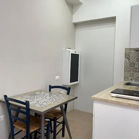 Nocleg ze śniadaniem Monolocali Santa Maria Apparente Civitanova Marche