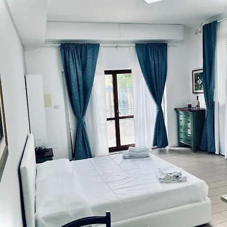 Monolocali Santa Maria Apparente Bed & Breakfast Civitanova Marche