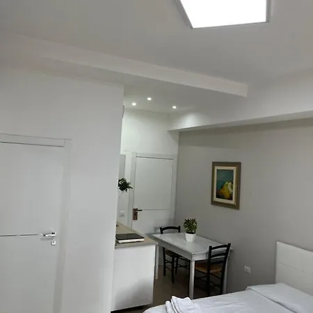 Monolocali Santa Maria Apparente 4*