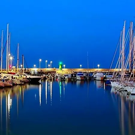 Monolocali Santa Maria Apparente Bed & Breakfast 4*