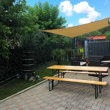 Monolocali Santa Maria Apparente Bed & Breakfast 4*