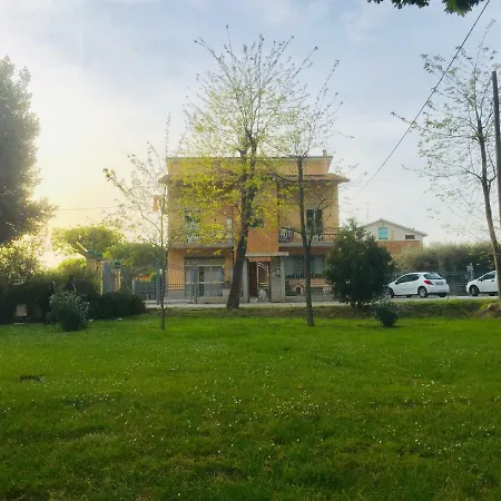 Monolocali Santa Maria Apparente 4*