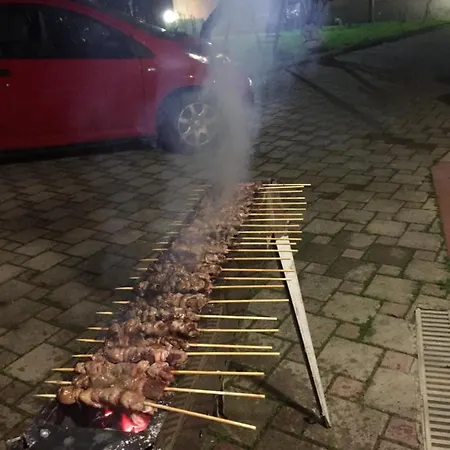 Monolocali Santa Maria Apparente 4* Чивитанова-Марке